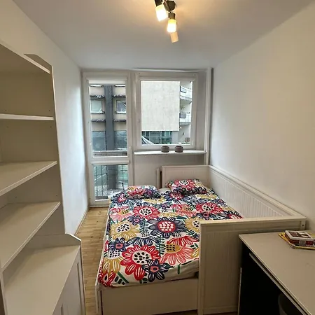 Muse - 3 At Grzybowska 5