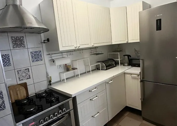 Muse - 3 At Grzybowska 5